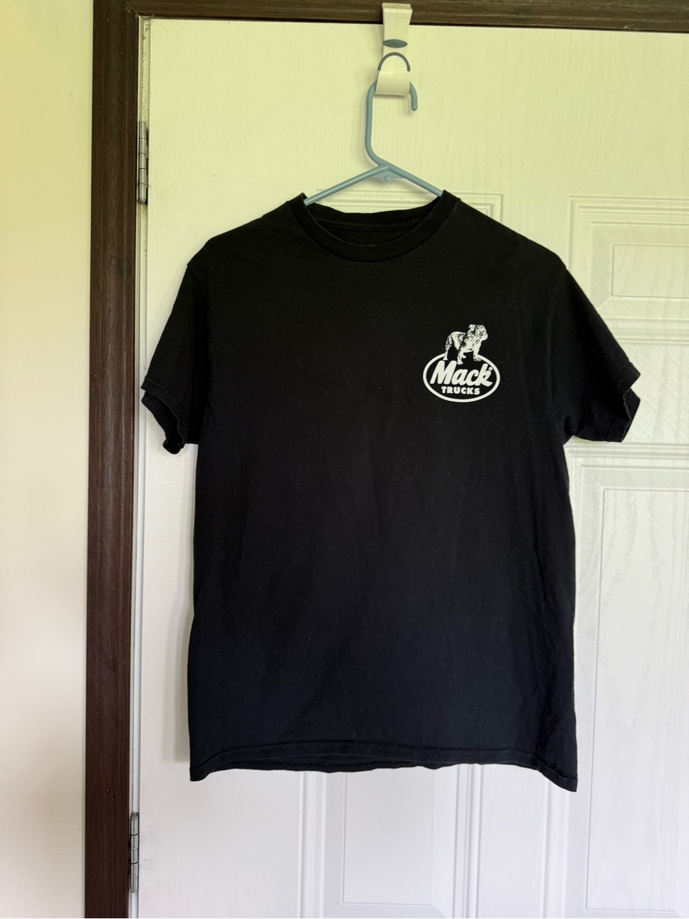 2 for $20 sale: Mack trucks black graphic t- shirt - M